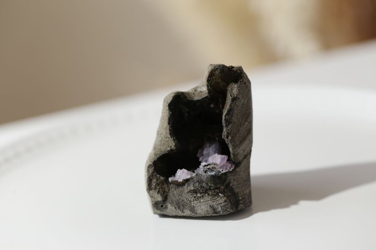 小さな洞窟】アメジスト＆カルサイト | Y.S.Y24