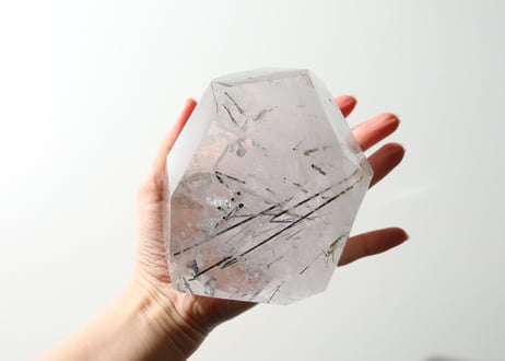 【地球のひかり】虹入り ブラックトルマリンインクォーツ フリーフォーム
