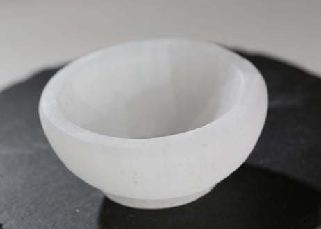 【希望のお茶碗】セレナイトの器（L）足付き