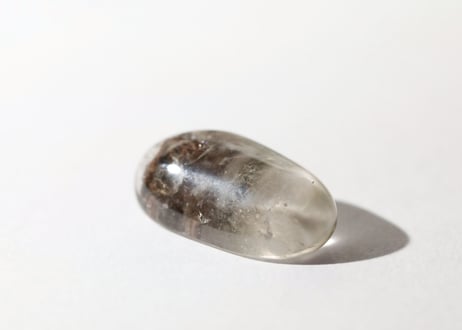 【精霊とともに】虹入り ガーデンクォーツ ルース