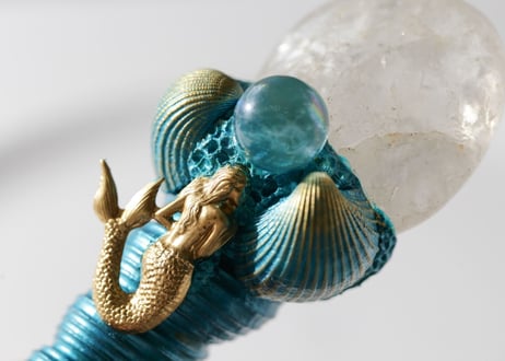【イギリス製】クリアクォーツとアクアオーラの人魚ワンド