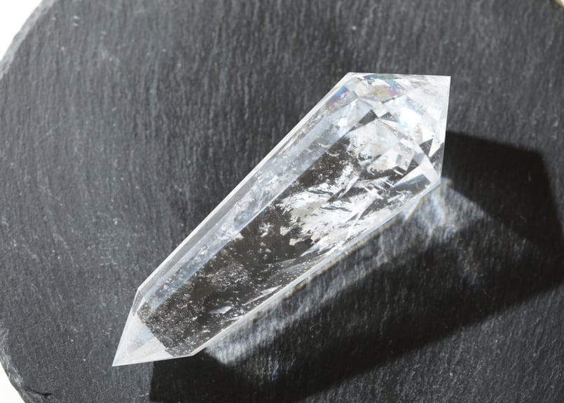 いにしえの魔法】虹入り レムリアンクォーツ ヴォーゲルワンド 12面