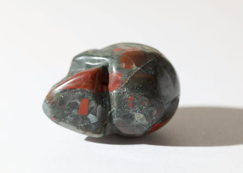 悟りのシッディ入り】ブラッドストーン スカル | Y.S.Y24