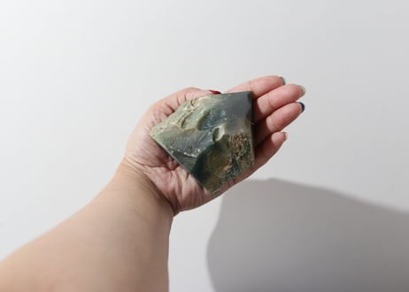 【勇気の力】モスアゲート ハーフポリッシュ