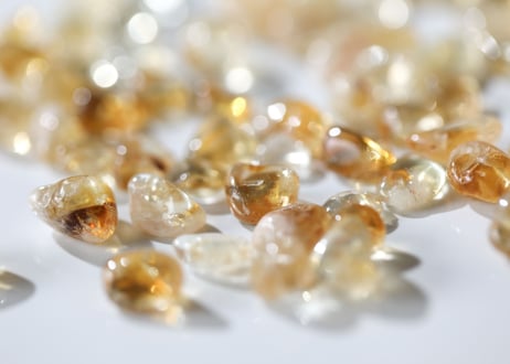 200★特選一石★エピドート入り♢【オーストラリア産☆天然プレナイトさざれ】❤️ 200☆特選一石☆エピドート入り♢【ハイクォリティ天然