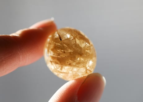 【あなたを強くする】ルチルクォーツ タンブル