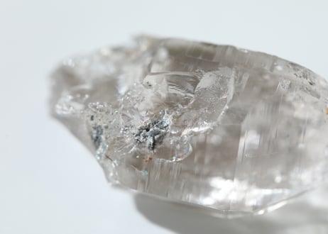 【進むために】虹入り ガネッシュヒマール産 水晶