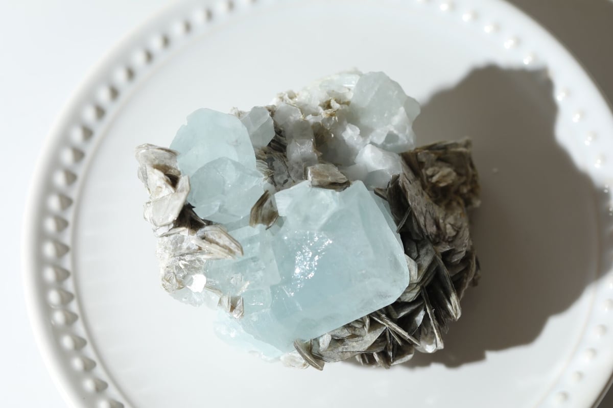 パキスタン ナガール産 エッチングアクアマリン