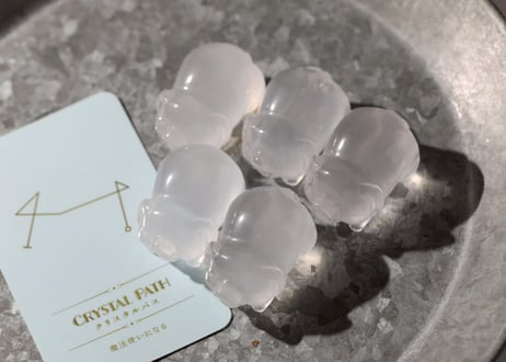 【CRYSTAL PATH クリスタルパス（魔法使いになる）シジル封入 オリジナルカードつき❣️】ジラソルクォーツ ぶた（1個） ※イベントクーポン使用不可