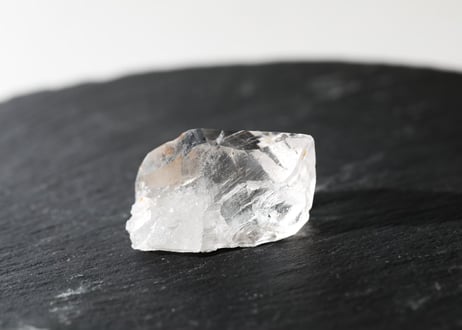 【カルマ解放のシッティ入り】ガネッシュヒマール産 水晶