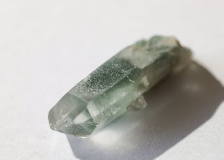 【命の繋がり】ミナスジェライス州産 グリーンファントムクォーツ ポイント