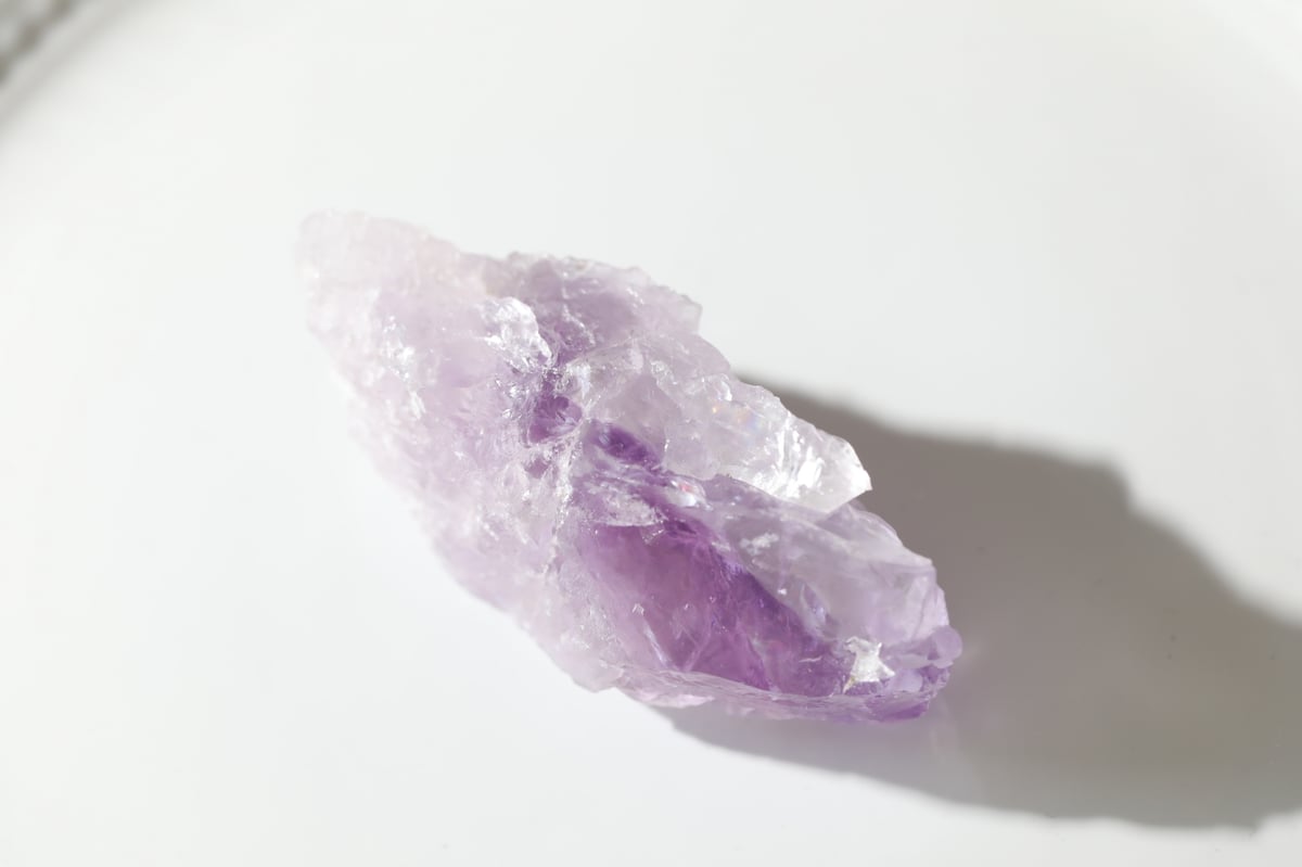 溶けるような愛】虹入り エッジドアメジスト | Y.S.Y24