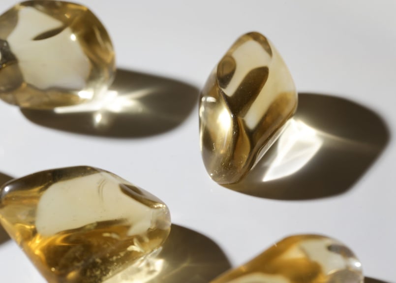 ★特別ご奉仕★限定NEW☆【シトリンクォーツ『太陽の象徴』タンブル連】❤️ 楽天市場】虹入り シトリン 不定形タンブル 黄水晶□ブラジル産