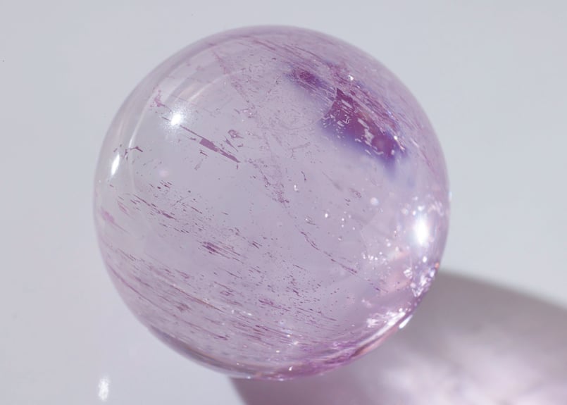 神聖な温もり】ハイクオリティ クンツァイト スフィア | Y.S.Y24