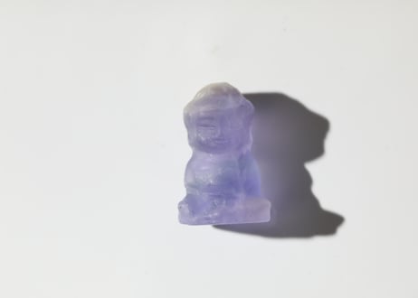 【俯瞰して見る】クラウンチャクラ解放フローライト ミニブッダ