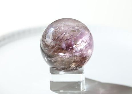 【愛の地球】虹入り トリコロール 水晶 スフィア
