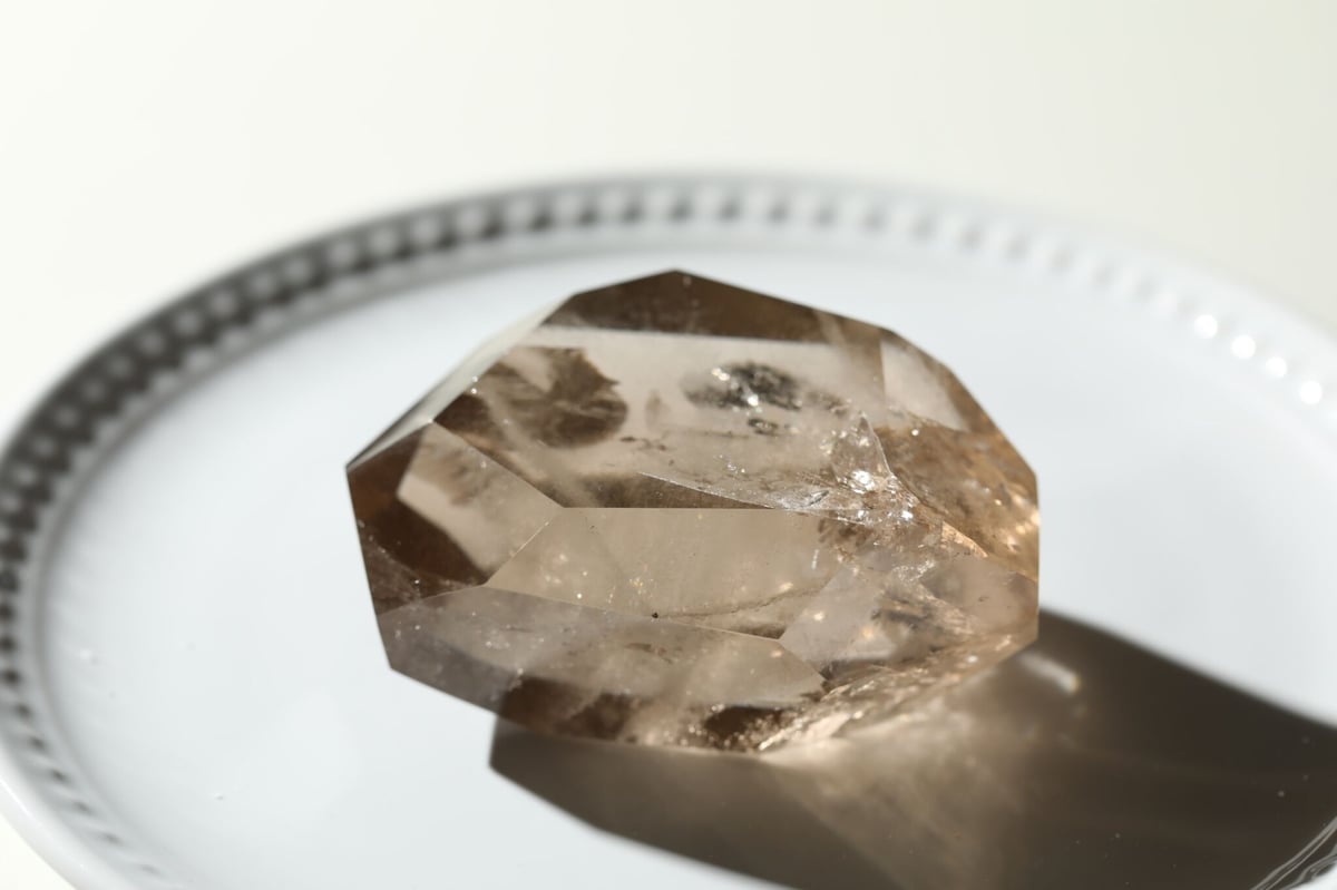 【虹たっぷり】スモーキークォーツ　フリーフォーム 虹入り♡スモーキークォーツフリーフォーム | Lithica