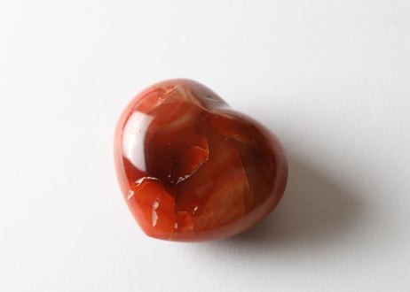 【愛の源にアクセスする】カーネリアン ハート