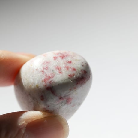 レア　高品質　シナバーインクォーツ　スフィア シナバーインクォーツ | STORES