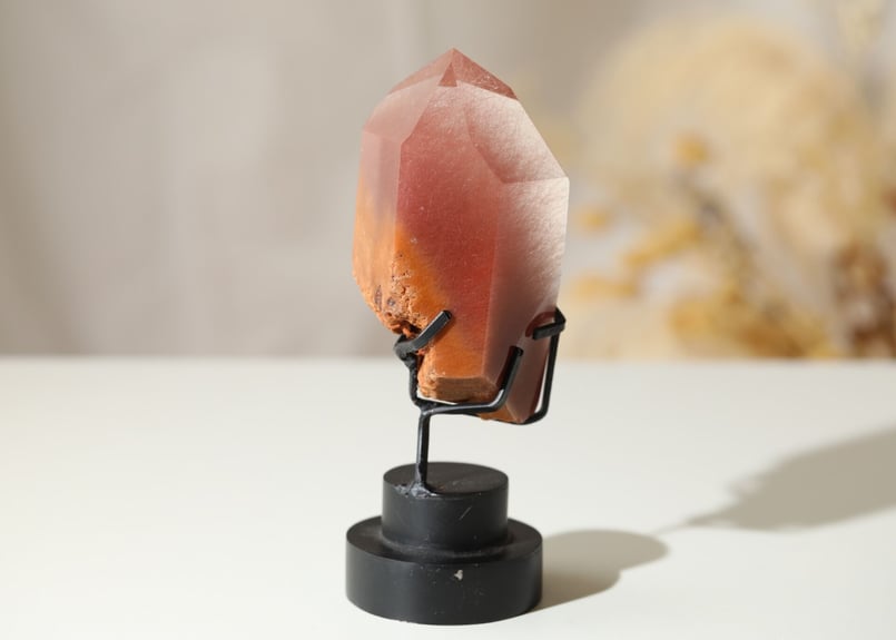 宇宙意識と接続する技入り】ゴイアス州産 ピンクルチルクォーツ 台座