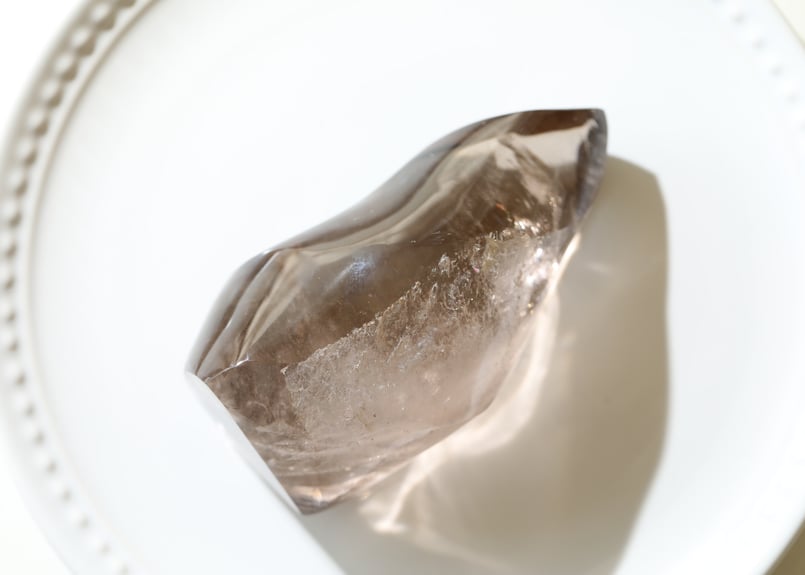 希少❗️新品❗️スモーキークオーツ　虹入り水晶　大粒クラスター アイリスクォーツ◇スモーキークォーツ【天然虹クラック水晶】丸玉