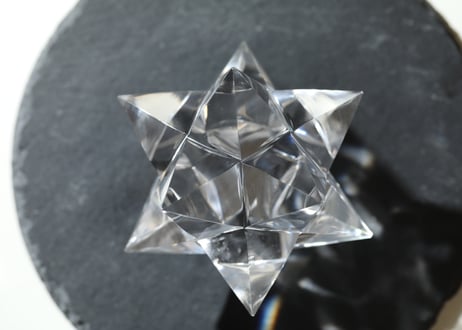【神秘のシグナル】特大 ガネッシュヒマール産 水晶 アステロイド