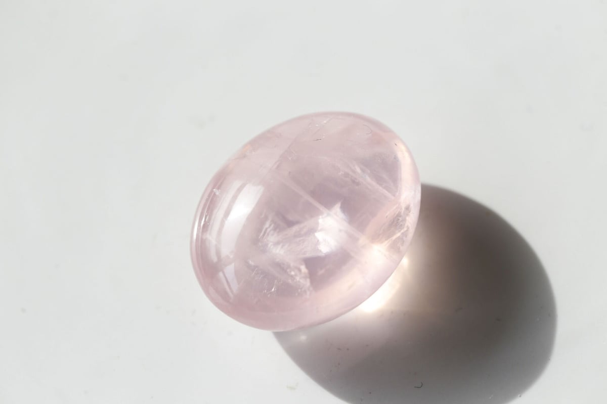 虹入りローズクォーツ3.6kg 虹入りローズクォーツ3.6kg