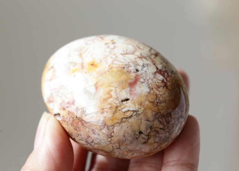 輝きを探しに】マダガスカル産 アイビスジャスパー 握り石 | Y.S.Y24