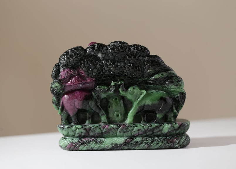 ルビー ガネーシャ 彫り物 ルビーインゾイサイト ガネーシャ | Y.S.Y24