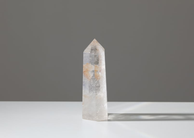 ヘマタイト&クリアクォーツ 地球と手を繋ぐ】クリアクォーツ ポイント ヘマタイト入り | Y.S.Y24