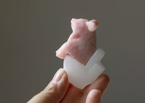 【可愛い集合意識】ピンクオパールの考えるぶたとホワイト翡翠のトイレ（1個）