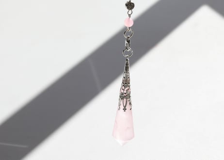 【マインドの拘束からの解放シッディ入り】ローズクォーツ ペンデュラム