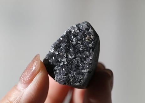 【ちいさな宇宙】ブラックアメジスト