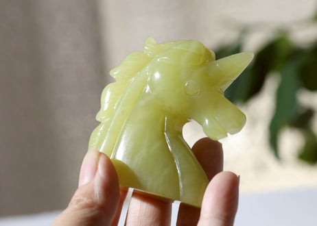 【内なるパワーに目醒める】レモン色の翡翠のユニコーン