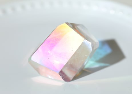 【喜びのなかで生きる】ハイクオリティ エンジェルオーラ クリアクォーツ フリーフォーム