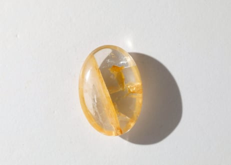 【核心に触れる】ヘマタイトインクォーツ タンブル