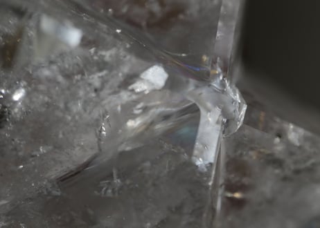 【宇宙意識】ブラジル産 虹入り クリアクォーツ マカバ