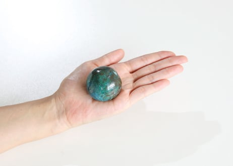 【私たちは愛の星で出会った】クリソコラ 握り石