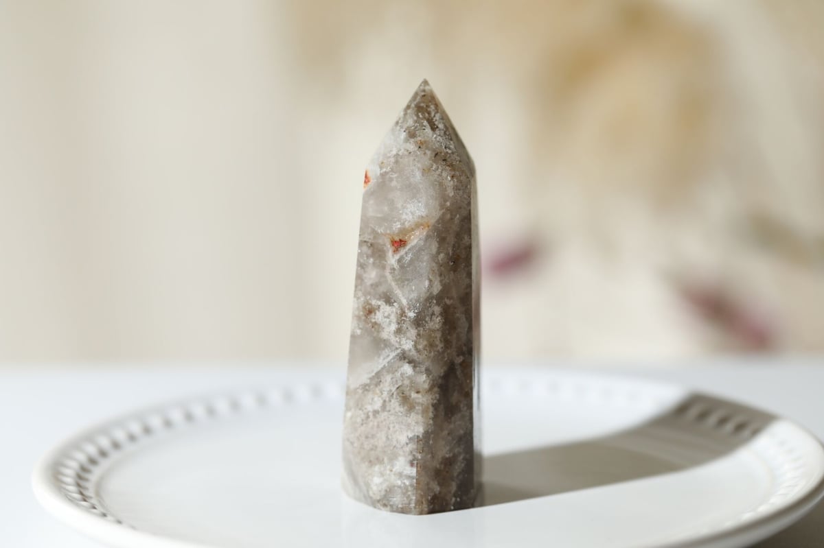 天然石 ガーデンクォーツのポイント 置物E.141 天然石 ガーデン