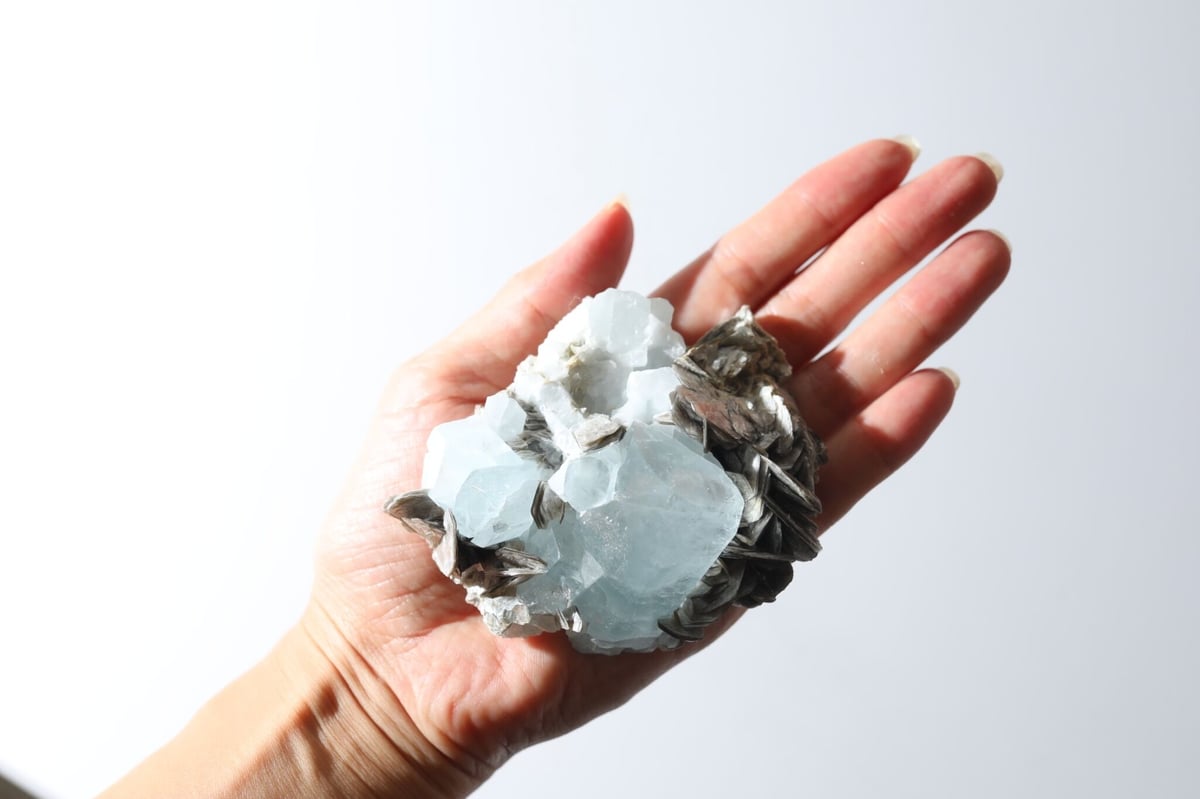 355 アクアマリン クラスター スプレー パキスタン産