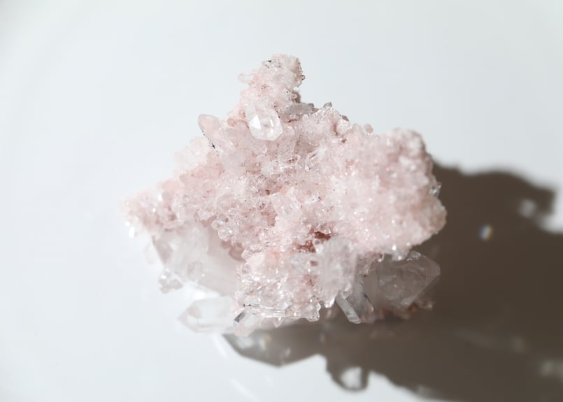 エレメンタルと遊ぶ】ピンクリチウムクォーツ クラスター | Y.S.Y24