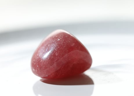 【ときめき】ストロベリークォーツ タンブル