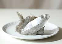 【もうひとつの陸】ホワイトガーデンクォーツ クラスター