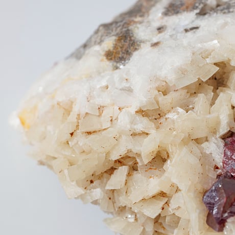 あ〜きゃん♬様　レア　高品質　シナバーインクォーツ　大きめハート　握り石 シナバーインクォーツ | STORES