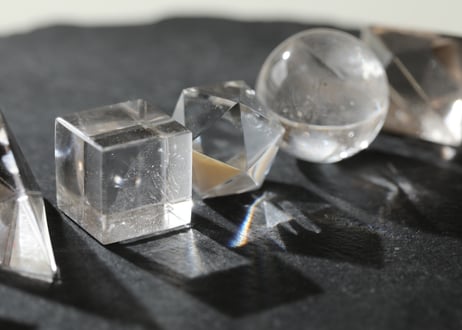 大技封入❣️【Over the Rainbow / 願いの実現を加速する】ガネッシュヒマール産水晶 幾何学セット ラクタの箱付き【かけがえのない存在】※イベントクーポン使用不可