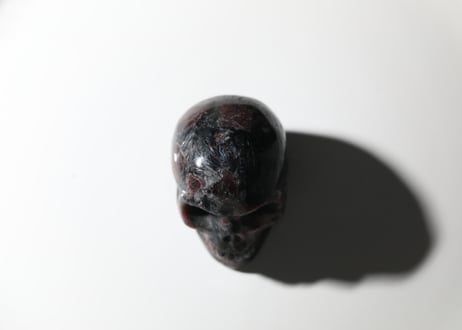 【叡智の結晶】ヌーマイト＆ガーネット スカル