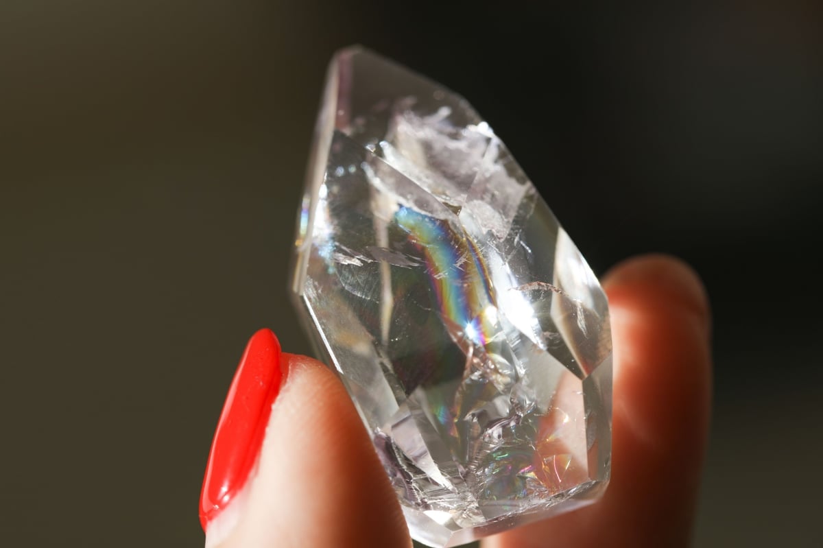 希望のかけら】虹入り ラベンダーアメジスト フリーフォーム | Y.S.Y24