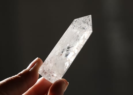 〈カルマ解放シッティ入り〉【静かな魔法】クラック水晶 ポイント