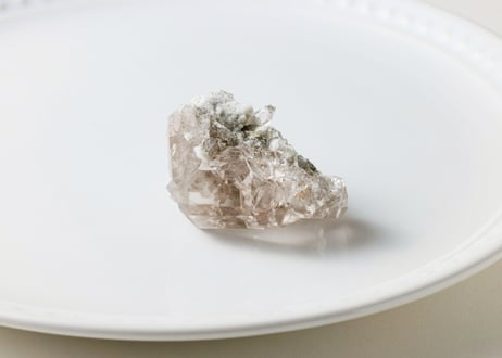 【内なる静寂】モンブラン産 虹入り スモーキークォーツ ミニクラスター