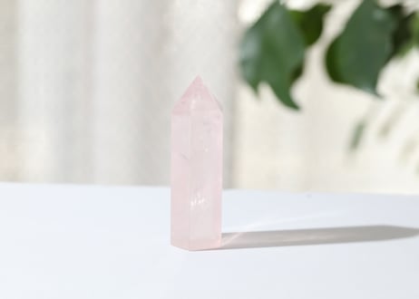 【あなたとの約束】モザンビーク産 ハイクオリティ ローズクォーツ ポイント